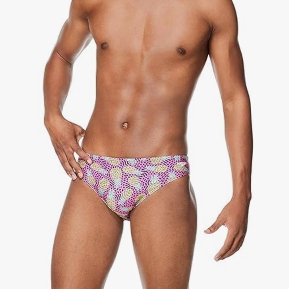 Speedo Men's Swimsuit Brief Endurance+ The One
NWT  size 32 pineapple print - Picture 2 of 7